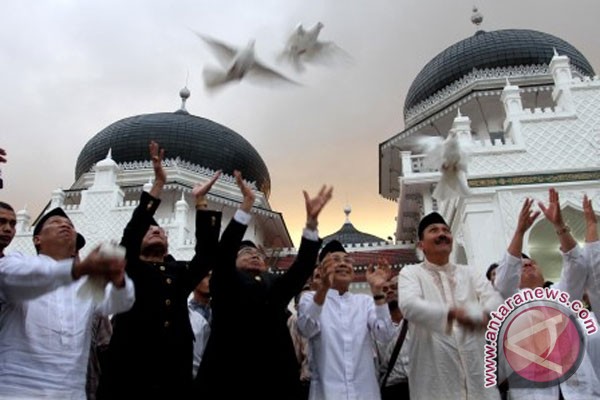 Merawat Damai di Jantung Konflik